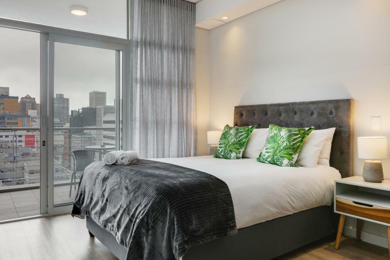 Backup-Power Eco Balcony Apartment Near Table Mountain Kaapstad Buitenkant foto